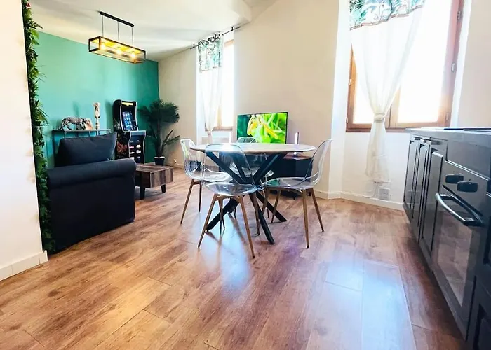 Jungle Room